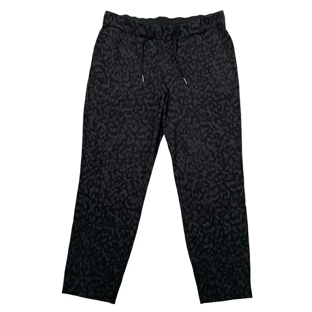 Lululemon On the Fly 7/8 Pants Formation Camo Gray Black W5CITS Gym Size 10